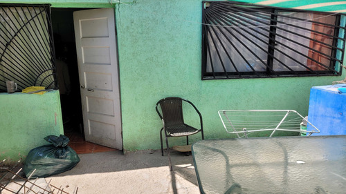 Gran Terreno Con Casa (68956)