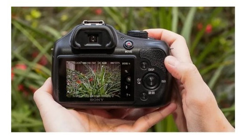Sony Ilce A3000 Corpo Funcionando (detalhe)