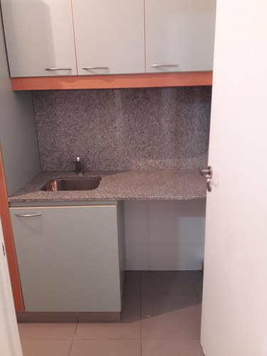 2 Amb. Al Frente. Cochera. Dorm. Suite, Balcón Aterrazado. Amenities