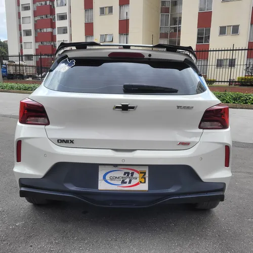 Chevrolet Onix 1.0T Rs Mt