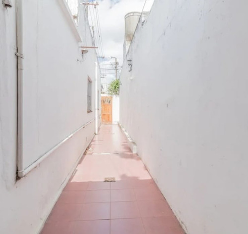 Venta Casa 3 Amb Con Patio - Bernal Este