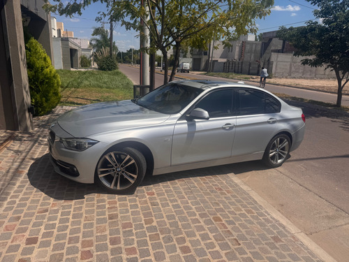 BMW Serie 3 3.0 330i Sedan Sport Line 252cv