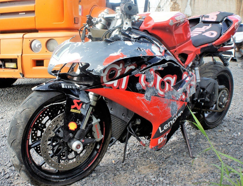 Imagen 10 de 10 de Ducati Sperbike 848 Evo 2013
