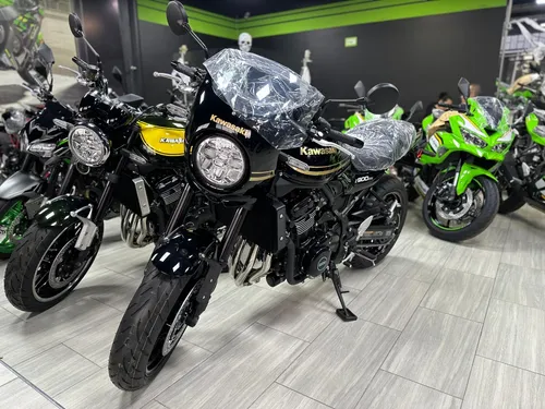 Z900
