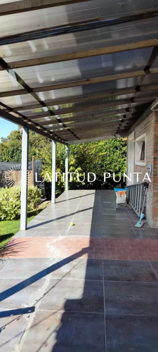 Casa 4 Dormitorios En Barrio Privado. Mercedes.
