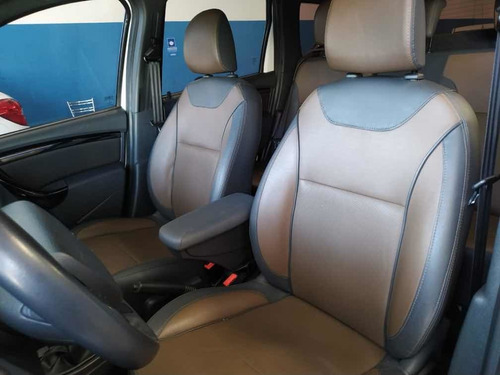 Duster Automática 2018