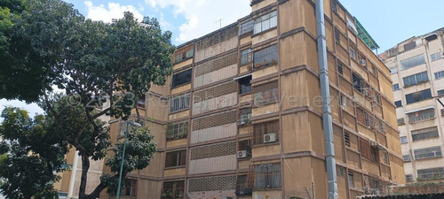 Apartamento En Venta Colinas De Bello Monte Mls #24-9179, Caracas Rc 002