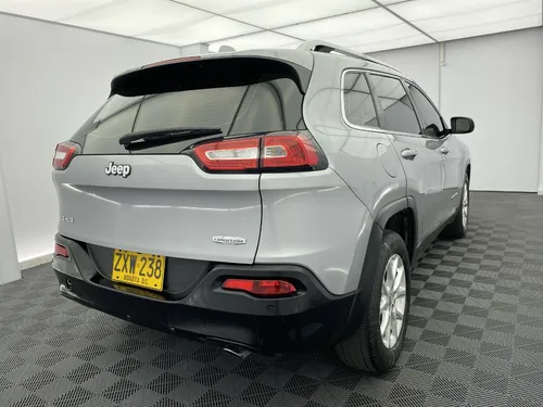 Jeep Cherokee 3.2 Longitude