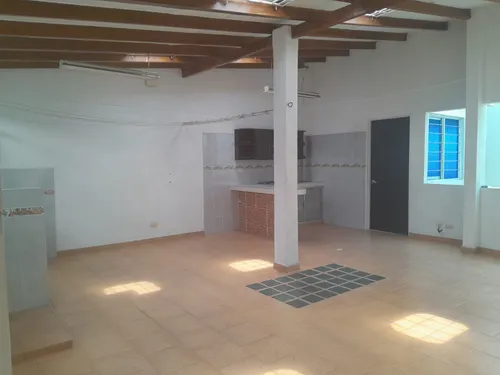 Casa En Arriendo En Urbanización La Merced. Cod A11487