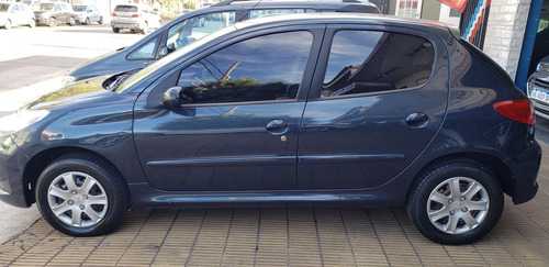 Peugeot 207 1.4 Sedan Allure 75cv
