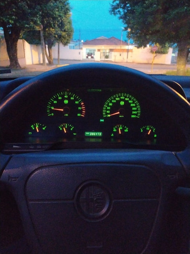 Alfa Romeo 164
