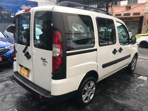 Imagem 6 de 14 de Fiat Doblo Essence 1.8