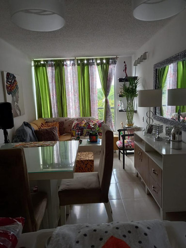 Venta Apartamento De 50mt2 En Brisas De Los Andes, Norte De Cali 8435.