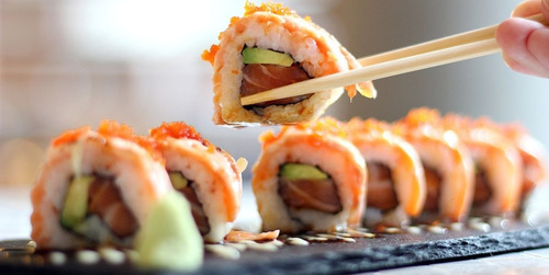 Imagen 3 de 6 de Set Para Sushi Melamina 5 Piezas Plato + 2 Dips Soja Wasabi
