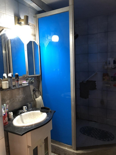 Imagen 27 de 30 de Av. Carabobo 525 630m2 / Patio, Vestuarios, Baños, Oficinas, Apto Todo Rubro!