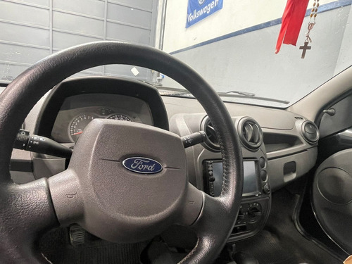 Imagen 6 de 9 de Ford Ka Fly Vyral 1.0
