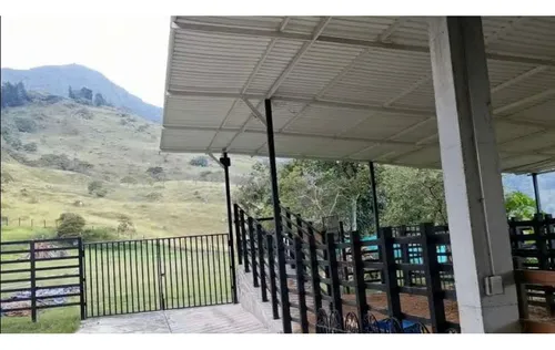 Finca En Venta Vereda El Zarzal - Copacabana