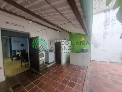 Casa En Venta En Antonia Santos. Cod V61682