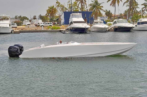 Imagen 2 de 12 de Catamaran Racing Hellcat 30 Lv2347
