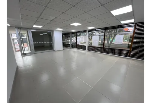 175m2 Local Arriendo En Envigado