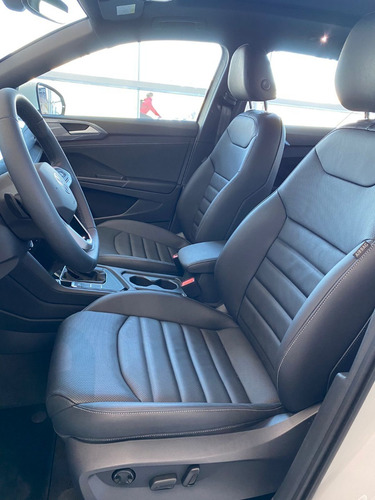 Imagen 11 de 15 de Volkswagen Taos 1.4 250 Tsi Highline Lucas Semini 1