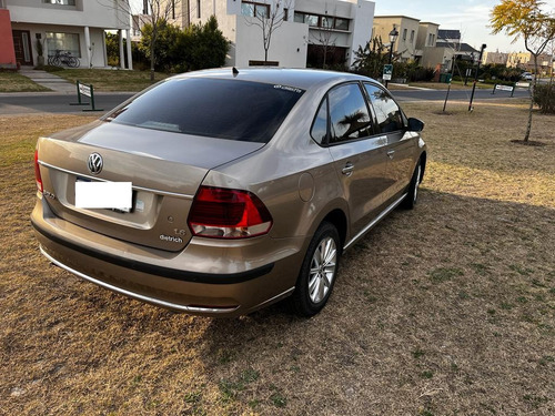 Imagen 4 de 8 de Volkswagen Polo Comfortline 1.6 Triptonic