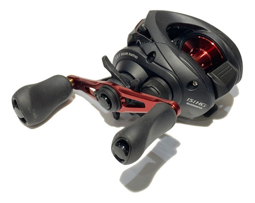 Reel Shimano Caius Hg  7,2:1 195grs De Peso 5kgs De Freno