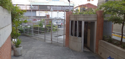Imagen 2 de 14 de Apartamento En Alquiler Con Vista Al Ávila