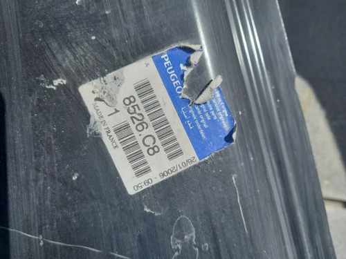 Guardabarro Trasero Derecho Peugeot 306 Original Nuevo
