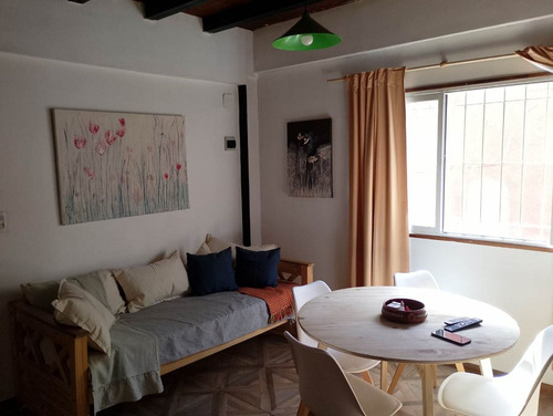 Local Comercial + Depto + Garage. Oportunidad!