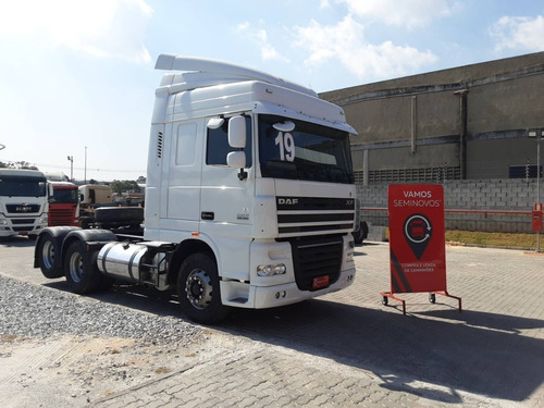 Imagem 1 de 10 de Daf Xf105 6x2 - 2019/19