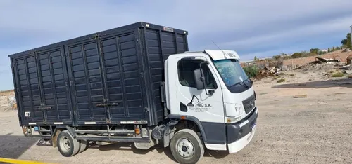Mercedes Benz Accelo 815