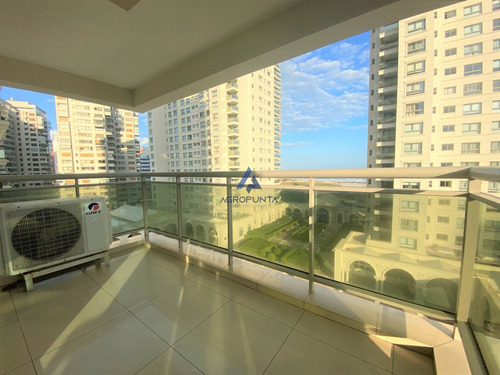 Apartamento De 2 Domitorios Con Vista Al Mar En Imperiale, Punta Del Este