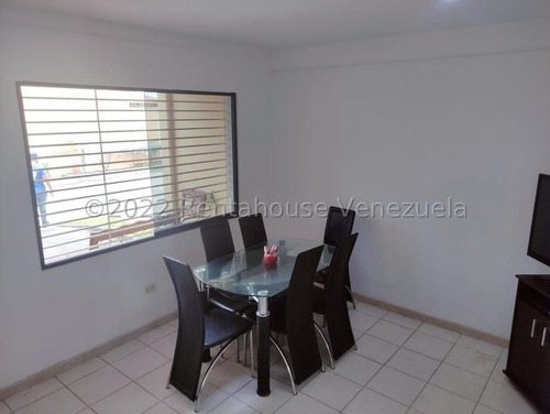 Imagen 8 de 30 de Hermosa Y Espaciosa Casa En Venta Zona Cabudare La Piedad Norte %%% Rf 23-1 7 1 4 7 Kl Rah %%%