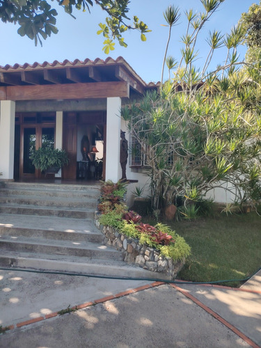 Espectacular Casa En El Manzano, Excelente Vista. Emss