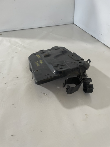 Base De Bateria Nissan Versa 1.6l 2020 (Usado)