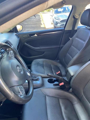 Volkswagen Jetta 2011 2.0 Comfortline Flex 4p Automática