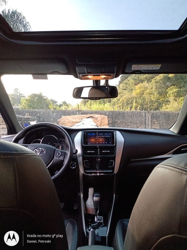 Imagem 2 de 15 de Toyota Yaris Hatch Xls 1.5 Flex 16v 5p Teto Solar Aut Cvt 19