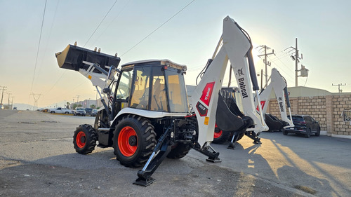 Retroexcavadora Bobcat B730 2018 $900,000.00 M.n. C/u
