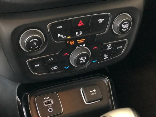 Imagem 14 de 20 de Jeep Compass 2.0 16v Limited