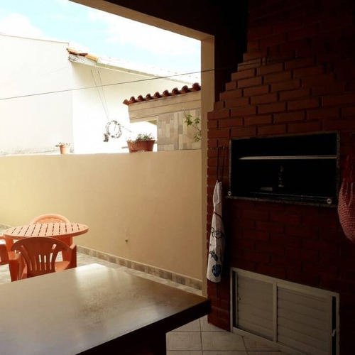 Imagem 14 de 15 de Excelente Casa Em Barreiros 3 Dormitórios. - 3817