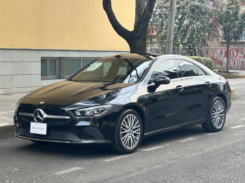 Mercedes-Benz Clase CLA 1.6 200 Cgi Sport At