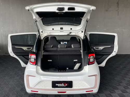 JAC E-Js1 62cv 5p Aut. (Elétrico)