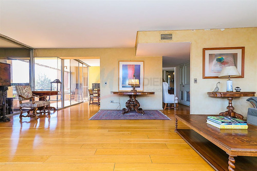 Departamento En Venta De 2 Dorm. En Providencia