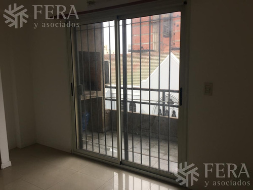Imagen 8 de 13 de Venta De Departamento 2 Ambientes Con Cochera Cubierta En Lanús (26466)