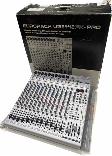Mesa De Som Behringer Eurorack Ub2442fx-pro Novo Original