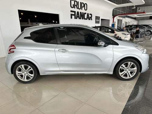 Peugeot 208 1.2 Active 5p