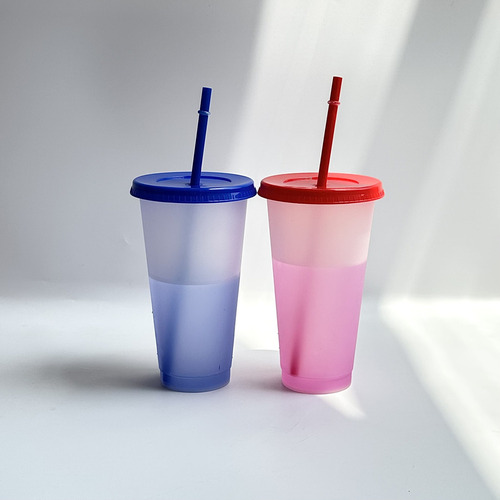 My Vasos Magicos Cambian De Color Con Tapa Y Popote 710ml