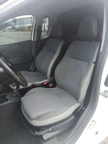 Imagem 7 de 10 de Chevrolet Montana 2015 1.4 Ls Econoflex 2p