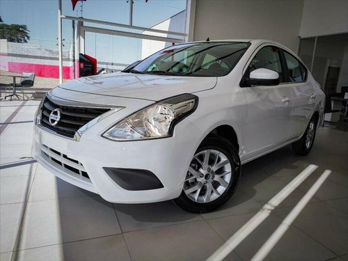 Nissan Versa 1.6 16v V-drive Plus